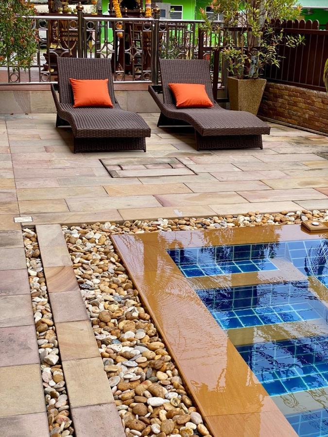 Baan Sudarat Hotel Phuket Екстериор снимка