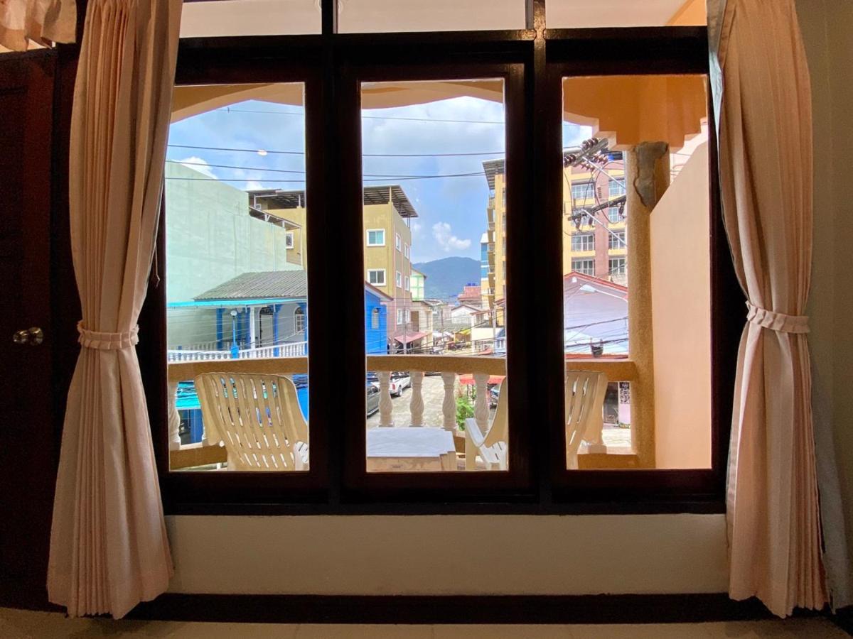 Baan Sudarat Hotel Phuket Екстериор снимка