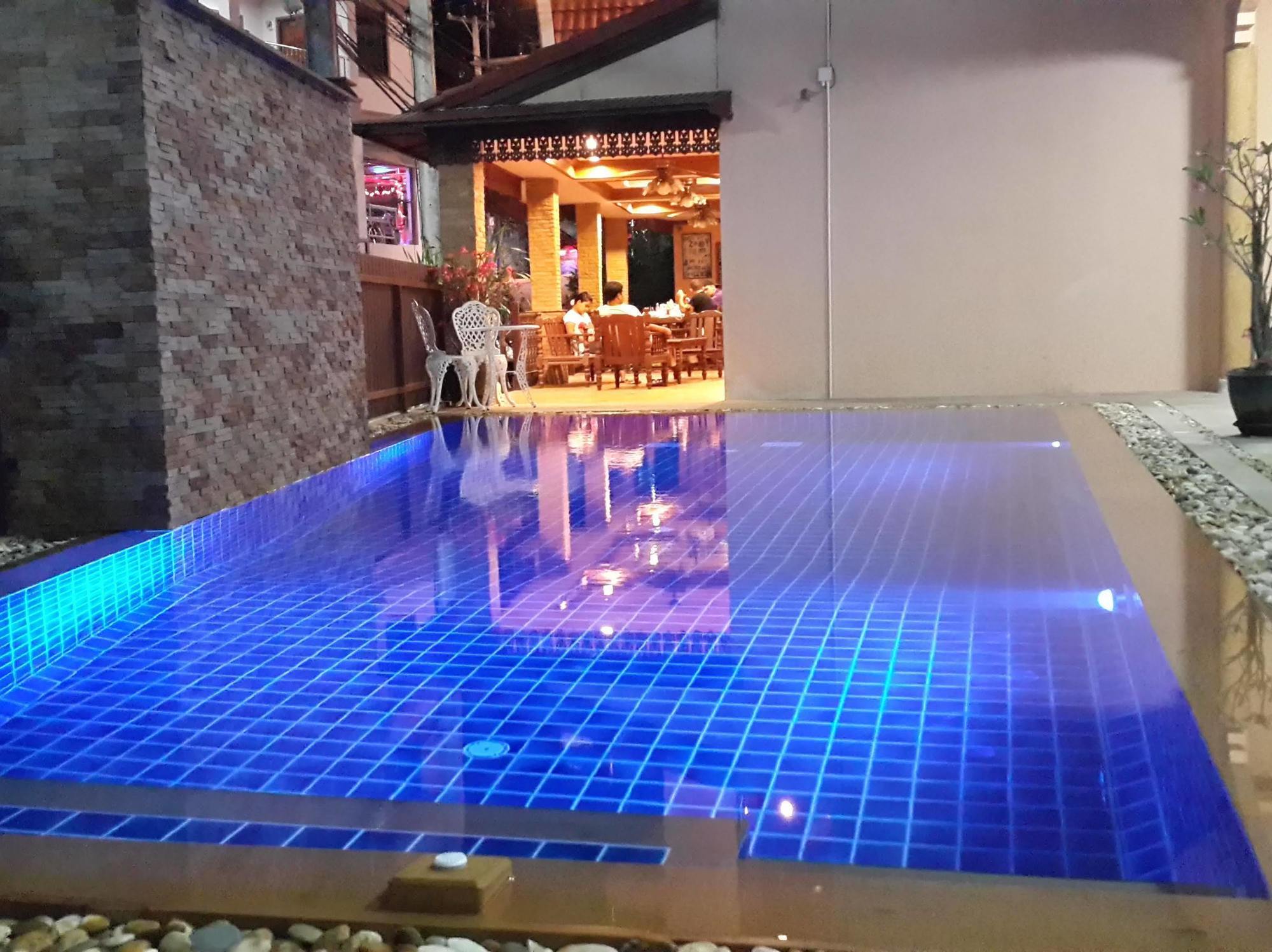 Baan Sudarat Hotel Phuket Екстериор снимка